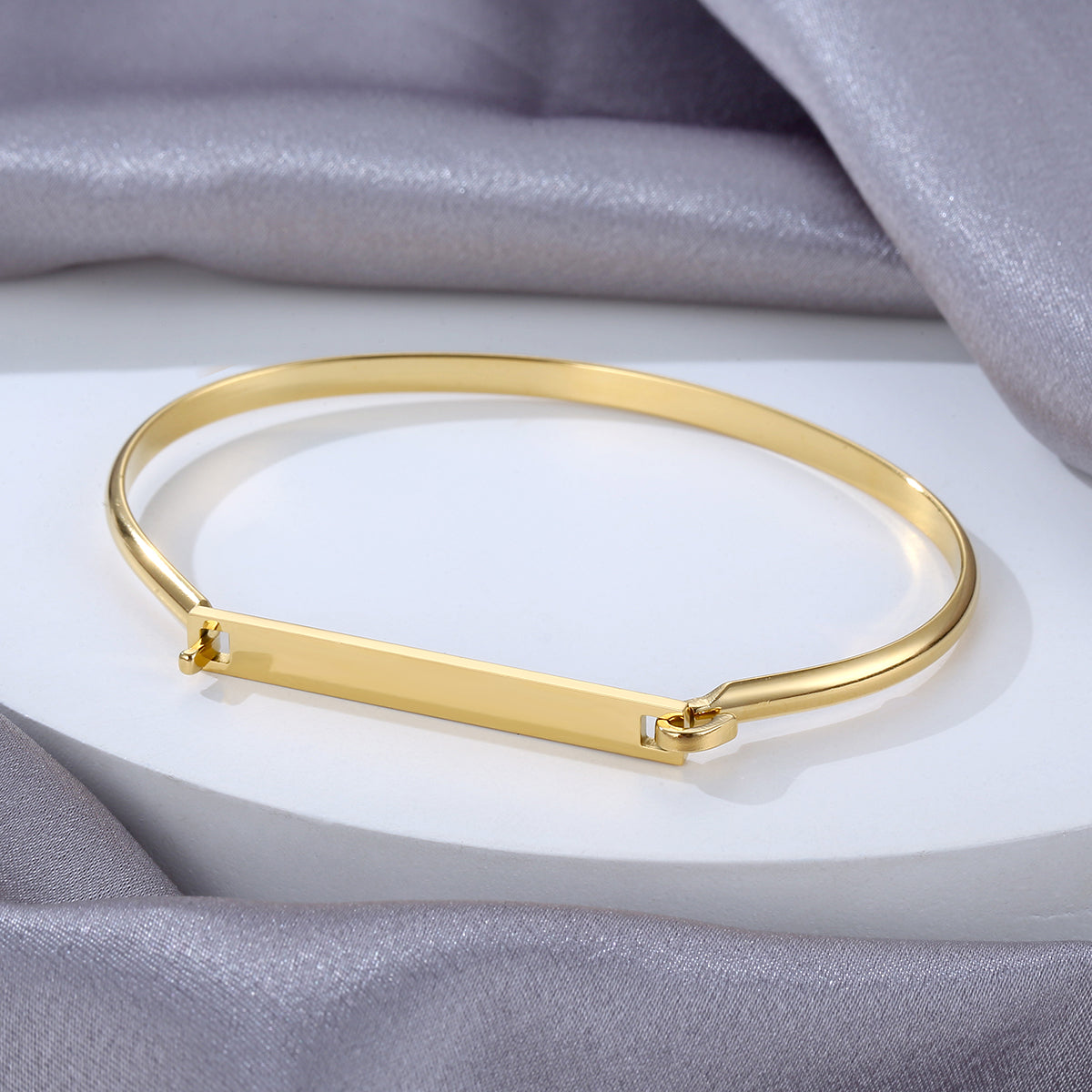 NUEVO - Brazalete de Acero Dorado o Plateado