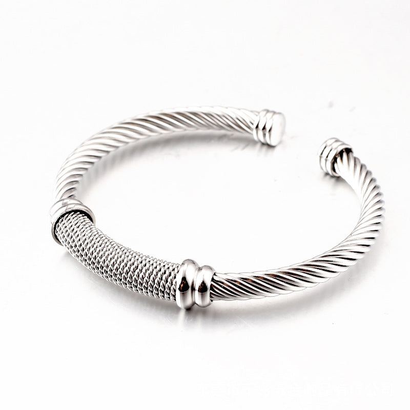 NUEVO - Brazalete Ajustable Torneado Tipo C