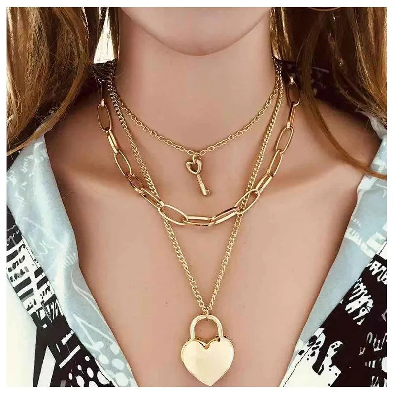 NUEVO - Collar Corazón Candado Dorado con Llave de 50 cm.