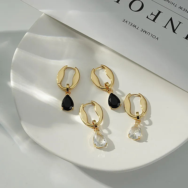 Aretes de Cobre con Zirconia Desprendible