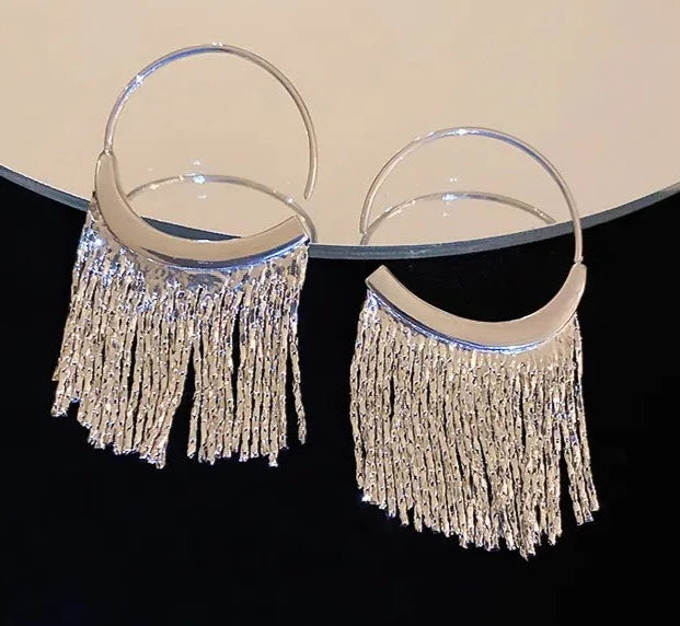 Pendientes Lujosos Brillantes con Borlas