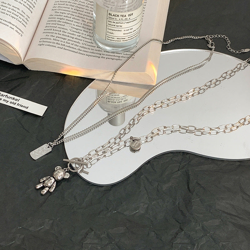 Collares Hip-Hop Osito de Capas: Estilo y Versatilidad Unisex