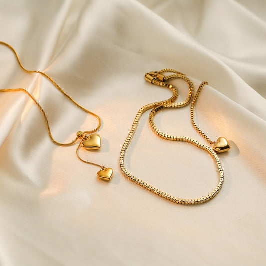 NUEVO - Golden Temptation: Collar Corazón Dorado de Acero de Titanio 18K