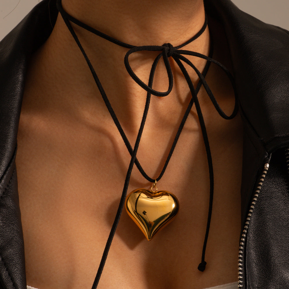 NUEVO - Collar Cuero Corazón Metalizado Dorado / Plateado