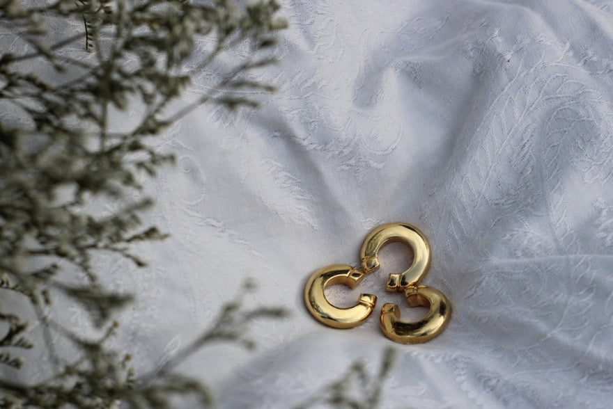 Ear Cuf Dorados