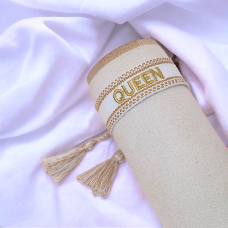 Brazalete Bordado QUEEN