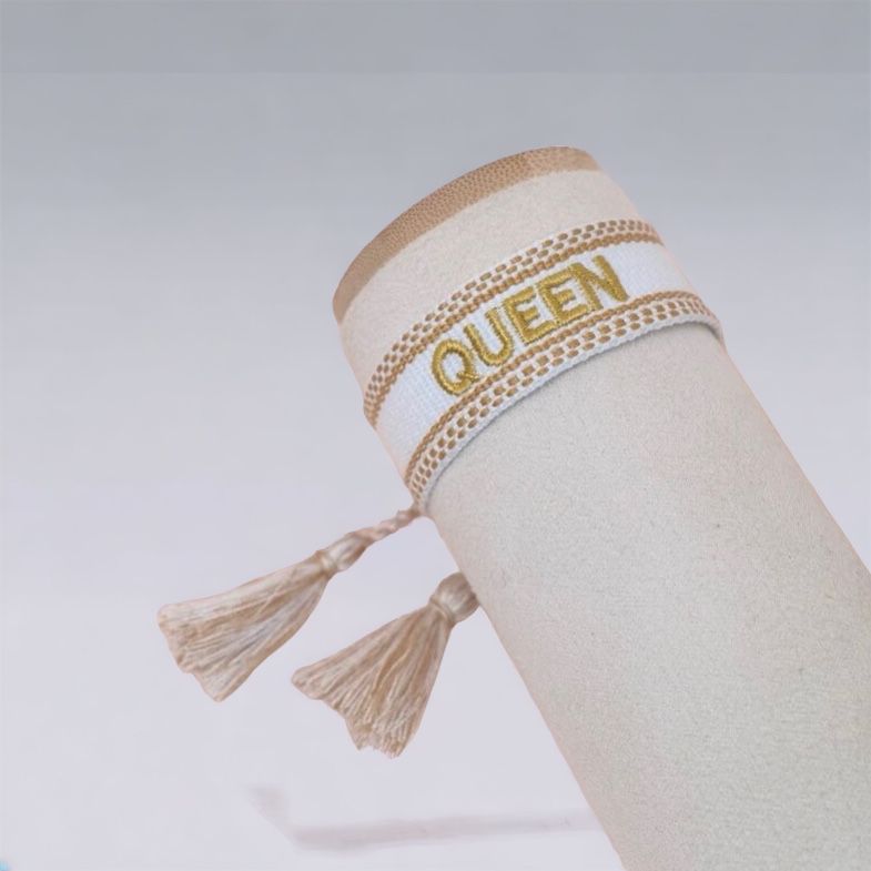Brazalete Bordado QUEEN